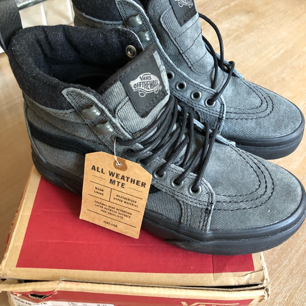 Vans Sneaker Size 5.5 Women